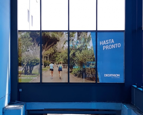 Rotulación cristalera Decathlon La Laguna