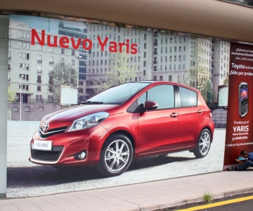 Vinilo cristalera Yaris