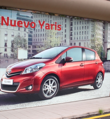 Vinilo cristalera Yaris