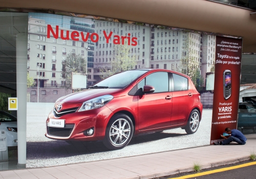 Vinilo cristalera Yaris