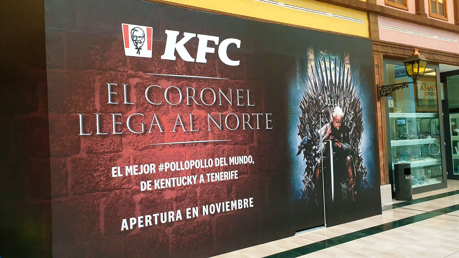 Mural «El Coronel llega al norte» para KFC